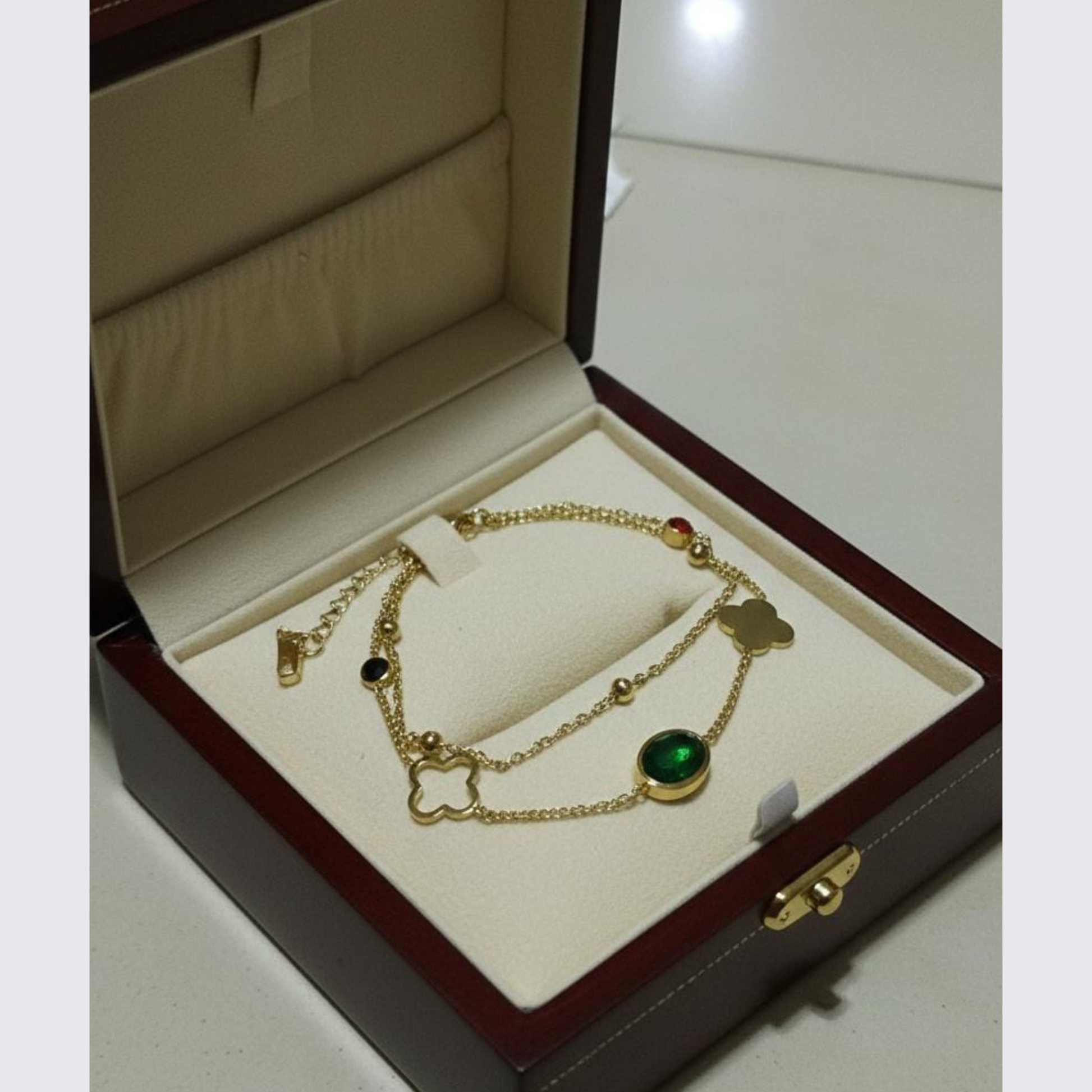 Emerald Stone & Clover Charms Bracelet